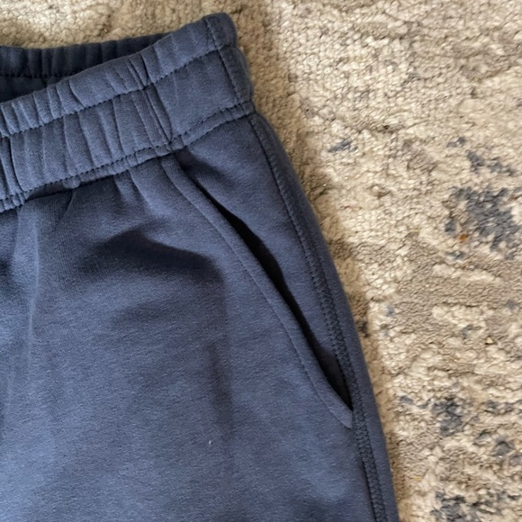 Puma Casual Shorts - Picture 4 of 7